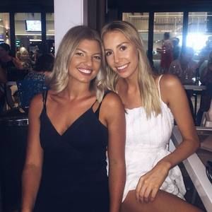 Meet your Posher, Angela